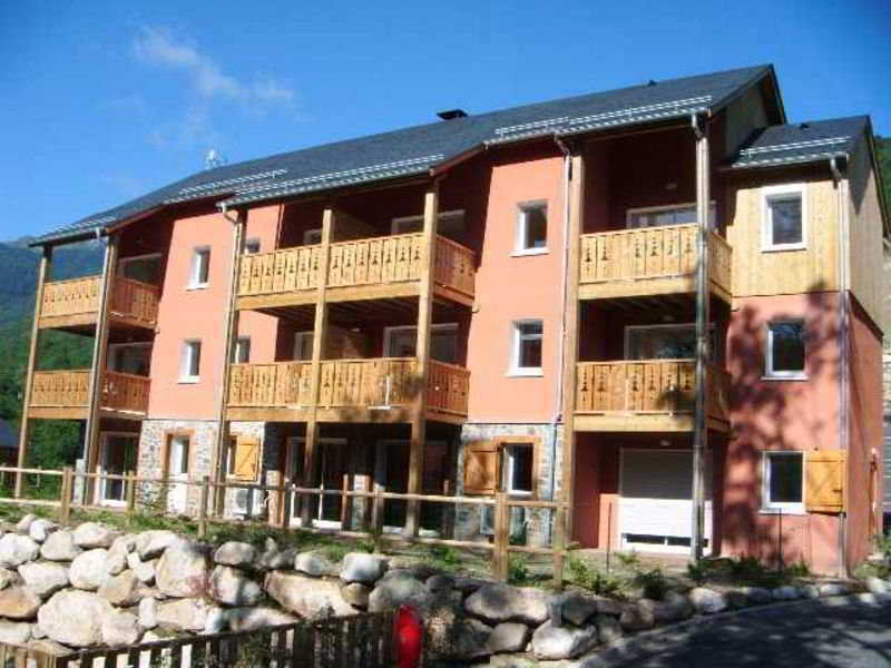 Aparthotel Domaine de la Vallée d'Ax 3*